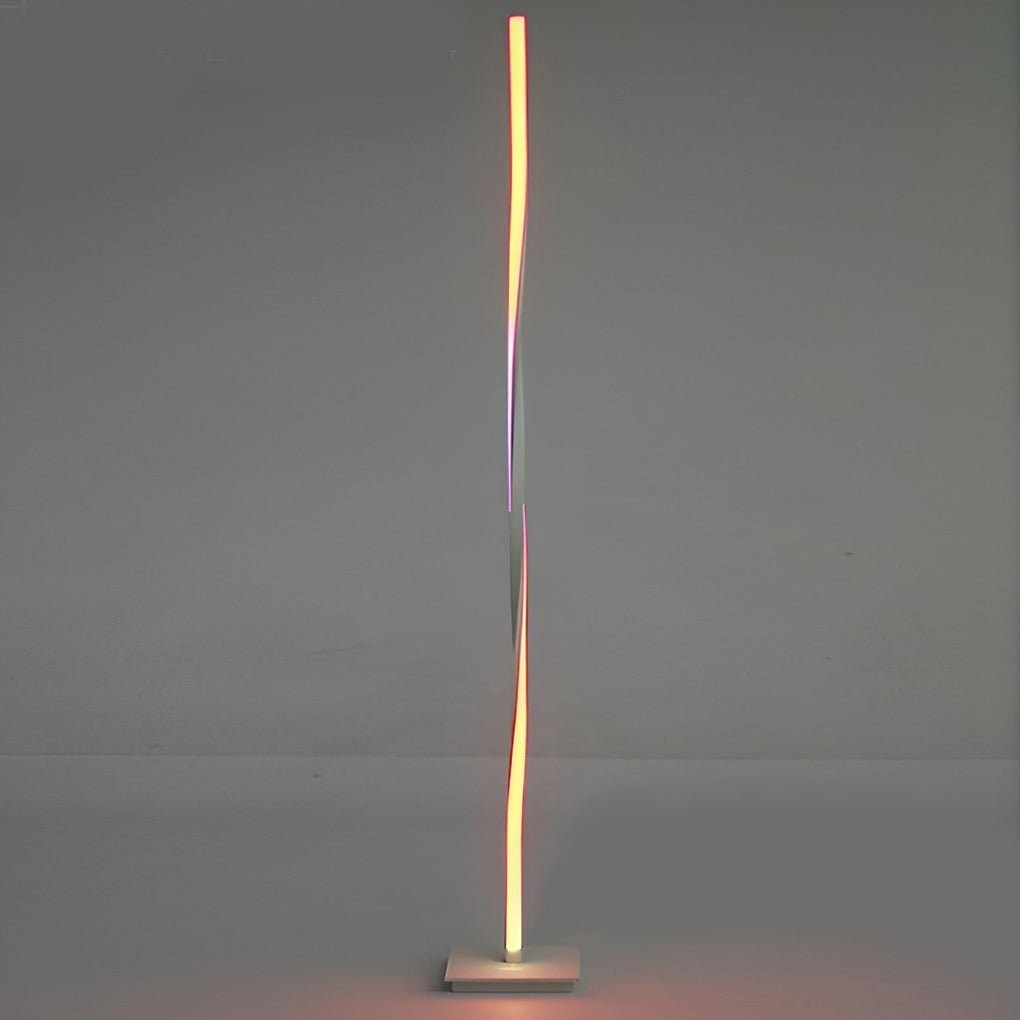 49-Inch Twisted Aluminum Flat-Column LED Floor Lamp | Sleek Black