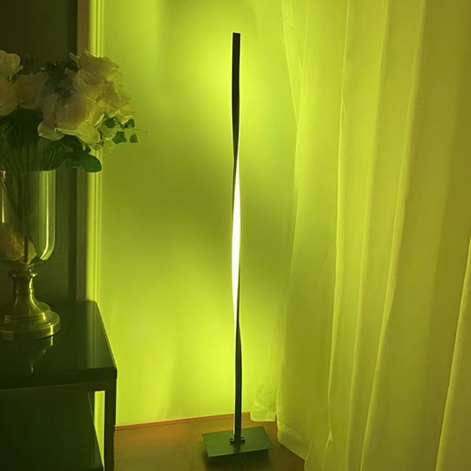 49-Inch Twisted Aluminum Flat-Column LED Floor Lamp | Sleek Black
