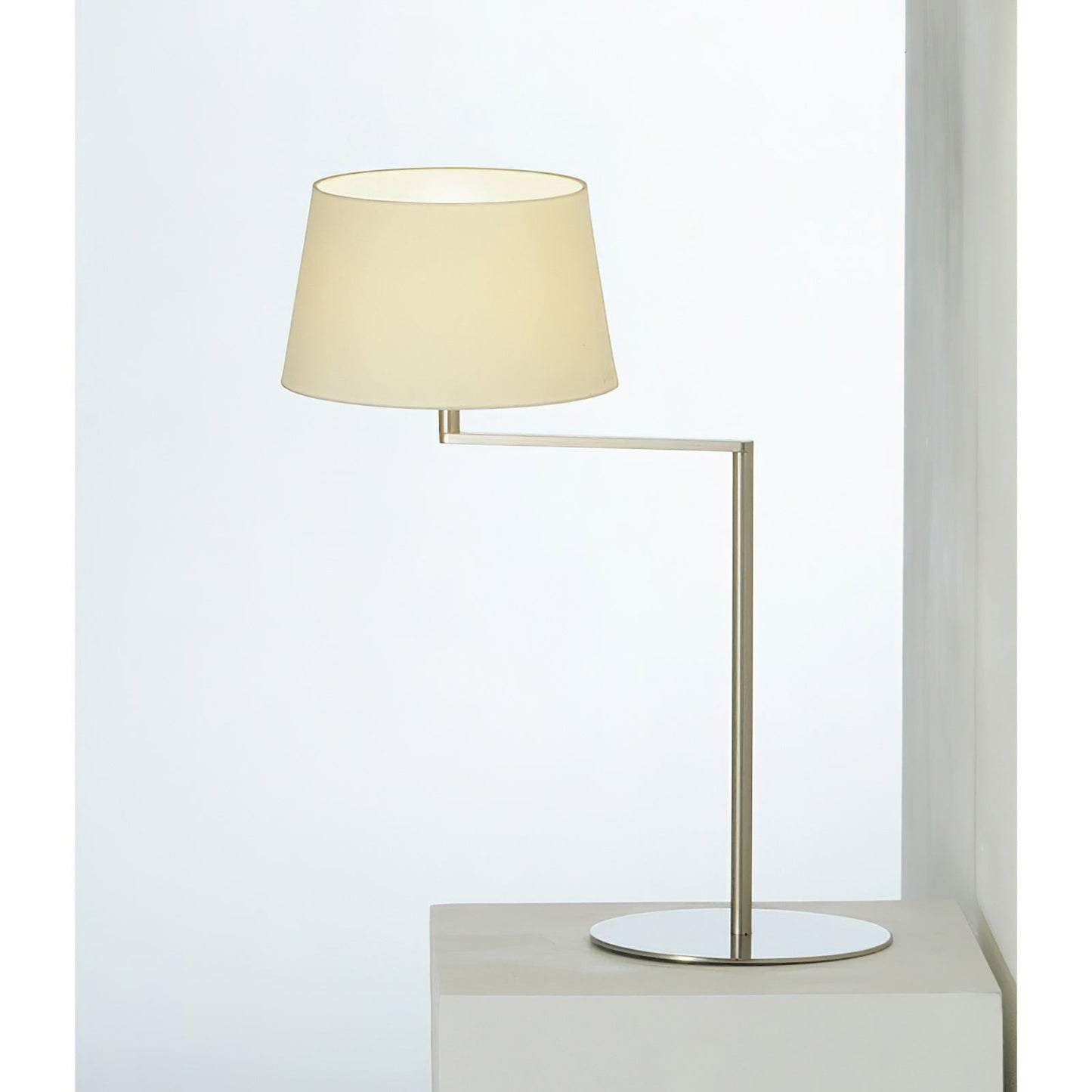 Hansen 1950 Swing-Arm Table Lamp | Right-Angle Arm Traditional Shade