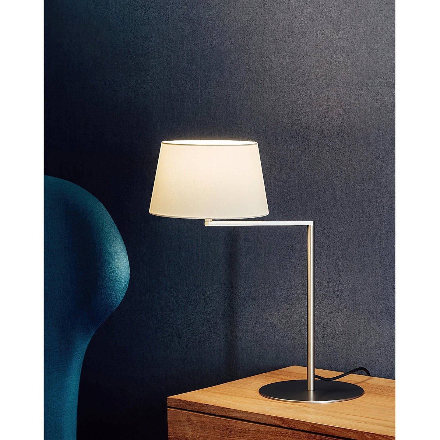 Hansen 1950 Swing-Arm Table Lamp | Right-Angle Arm Traditional Shade