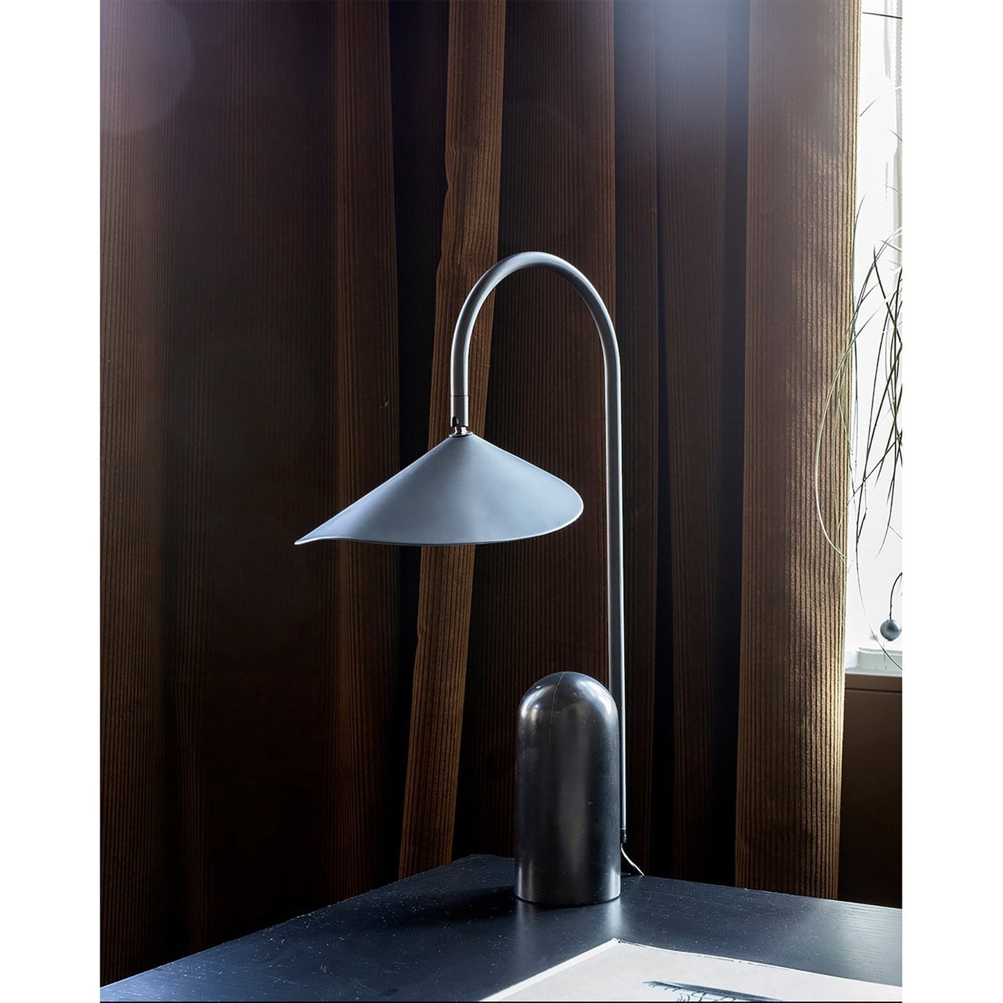 Marble Pill-Base Floating Petal Shade Table Lamp | Desk Sideboard