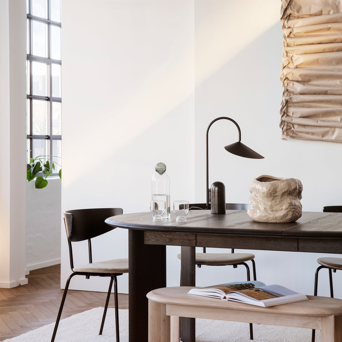 Marble Pill-Base Floating Petal Shade Table Lamp | Desk Sideboard