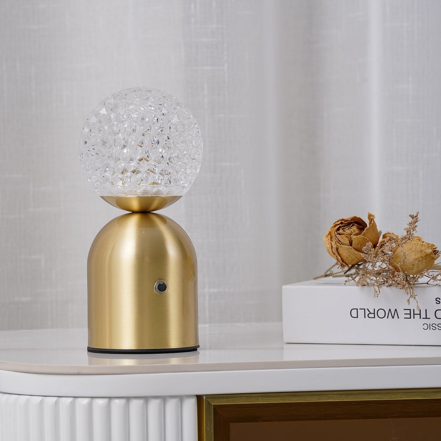 Diamond-Cut Optical Acrylic Built-In Battery Table Lamp | LED Art