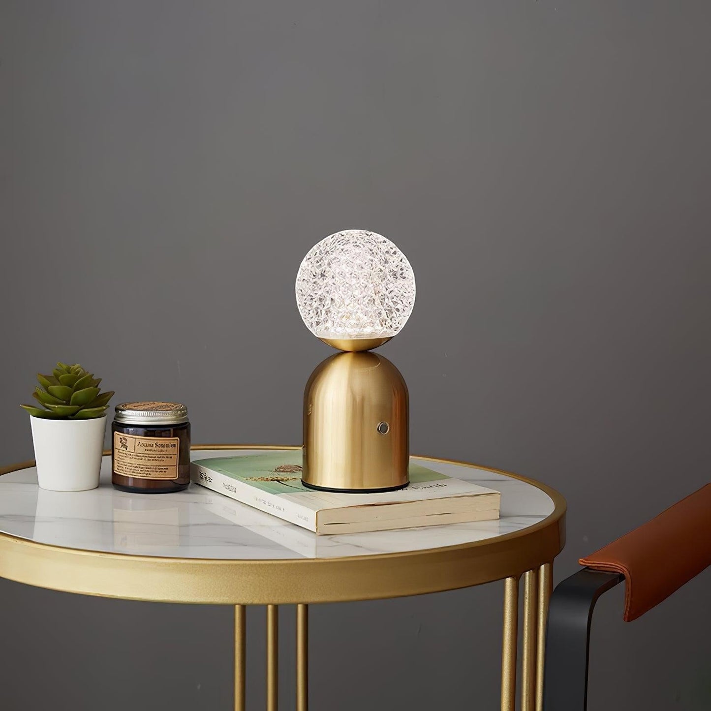 Diamond-Cut Optical Acrylic Built-In Battery Table Lamp | LED Art