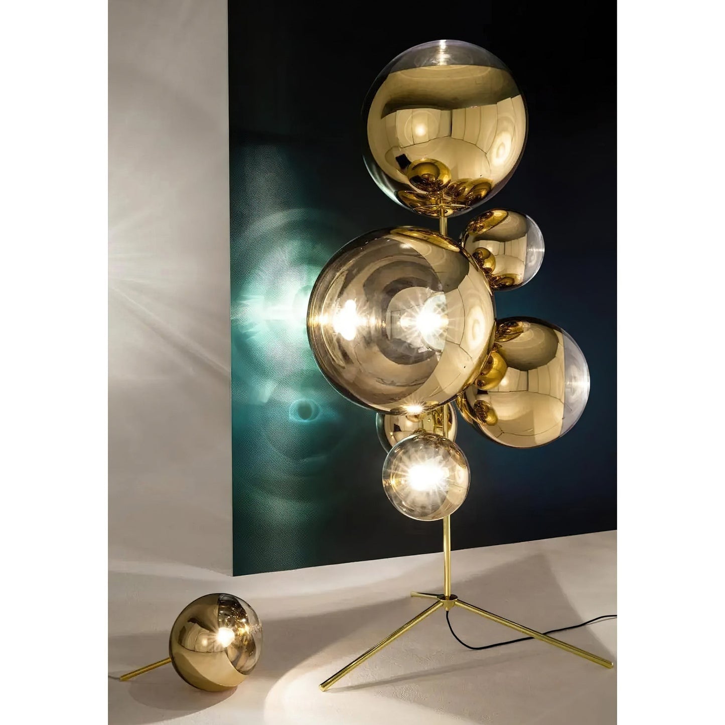 90cm Transparent Glass Sphere Floor Lamp | 170cm Mirror Ball E26