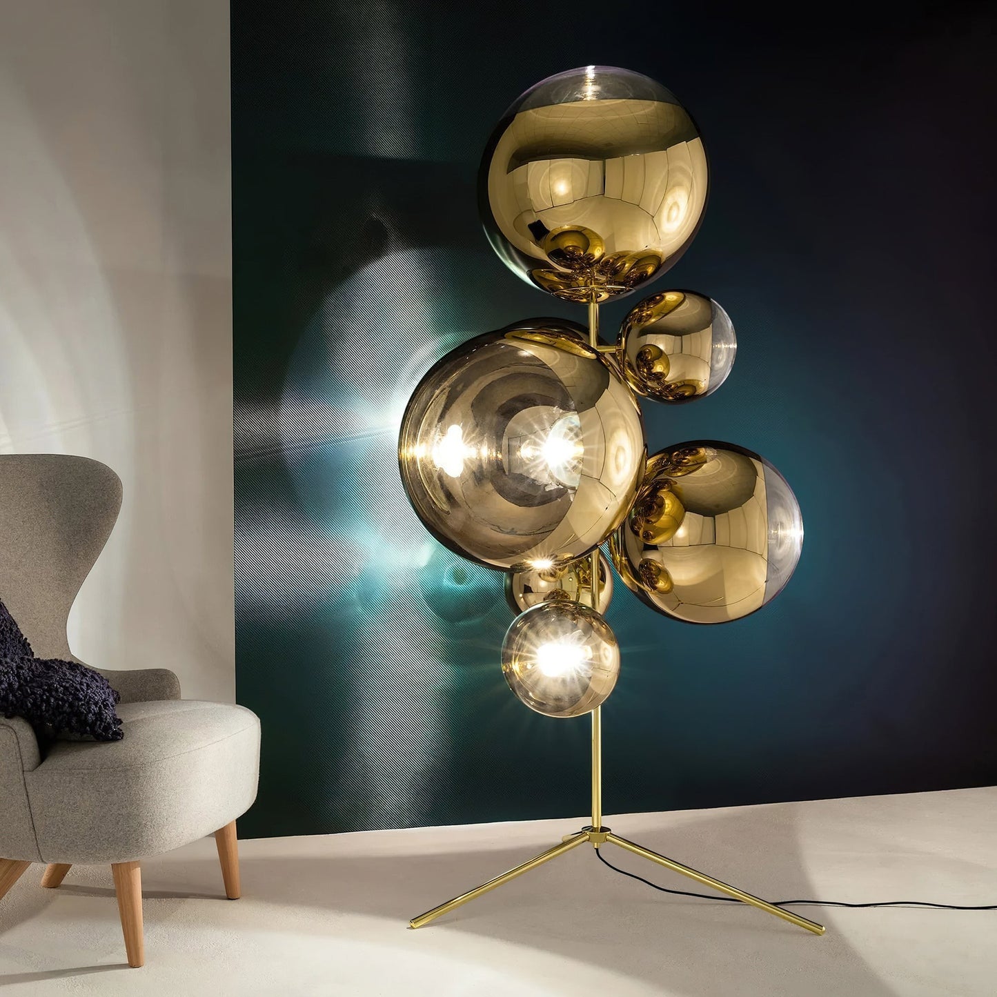 90cm Transparent Glass Sphere Floor Lamp | 170cm Mirror Ball E26